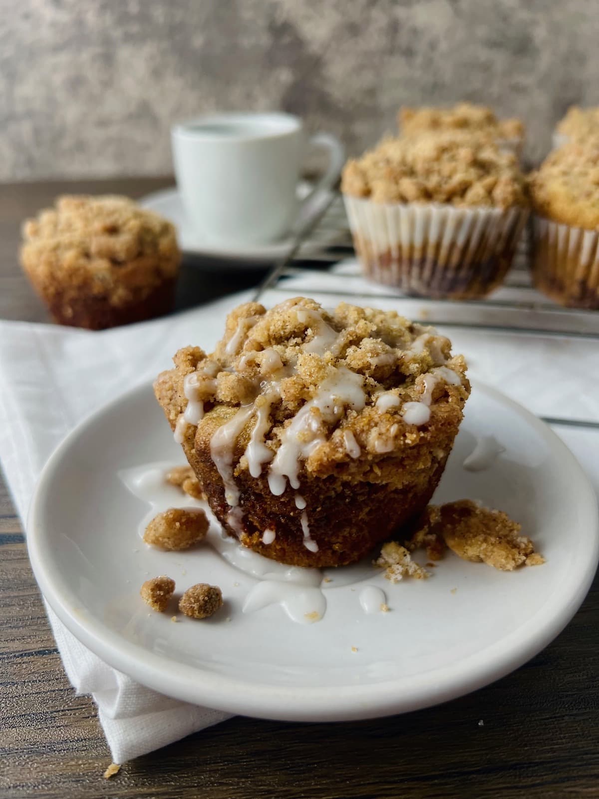 Fluffy Vegan Coffee Cake Muffins