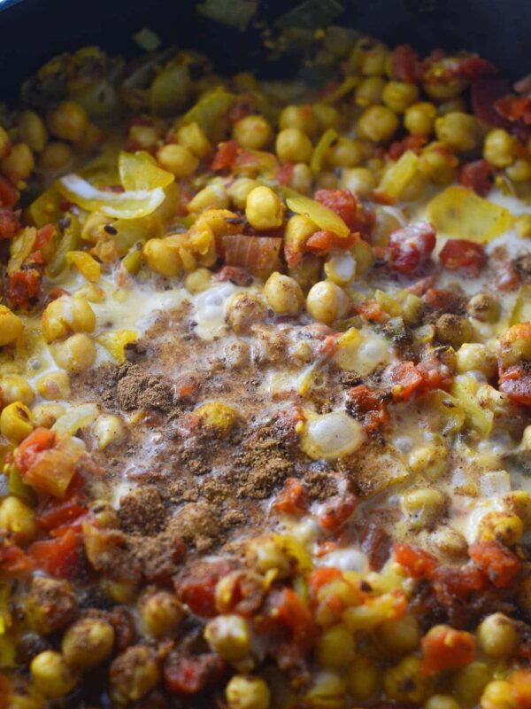 Creamy Chana Masala With Coconut Milk Naturallie Plant Based   Chana Masala Coconut Milk Garam Masala 600x800 