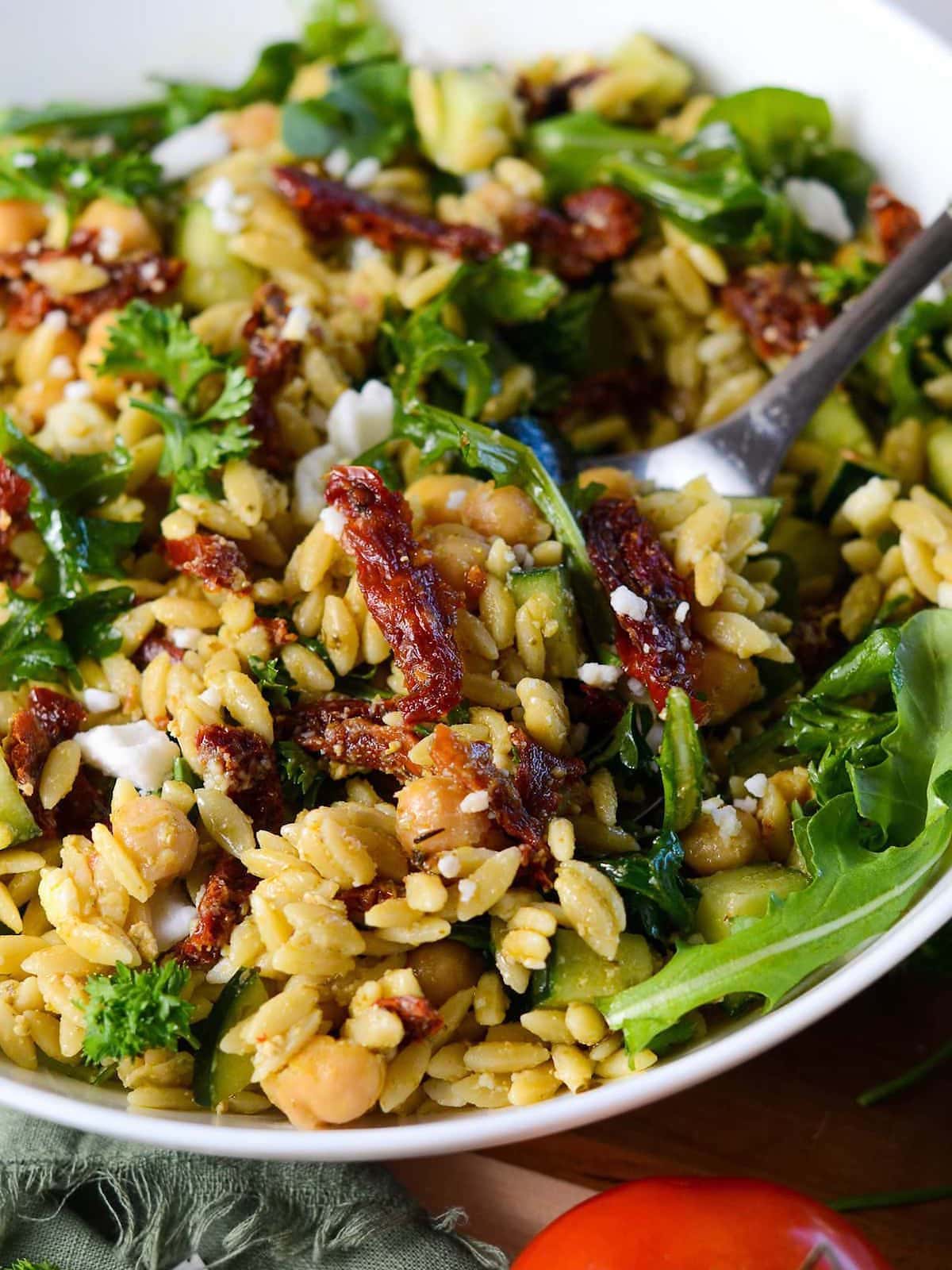 Pesto Orzo Salad with Sundried Tomatoes - Naturallie Plant-Based