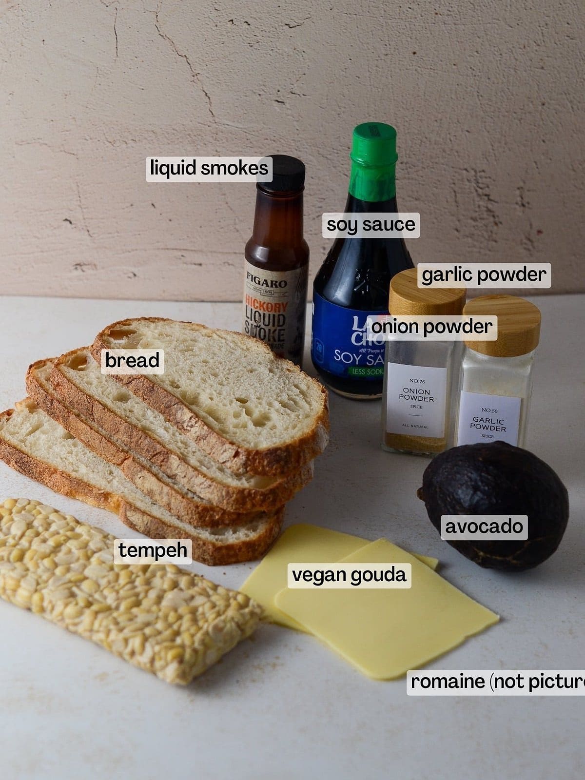 This is a photo of the ingredients for tempeh sandwich. 
