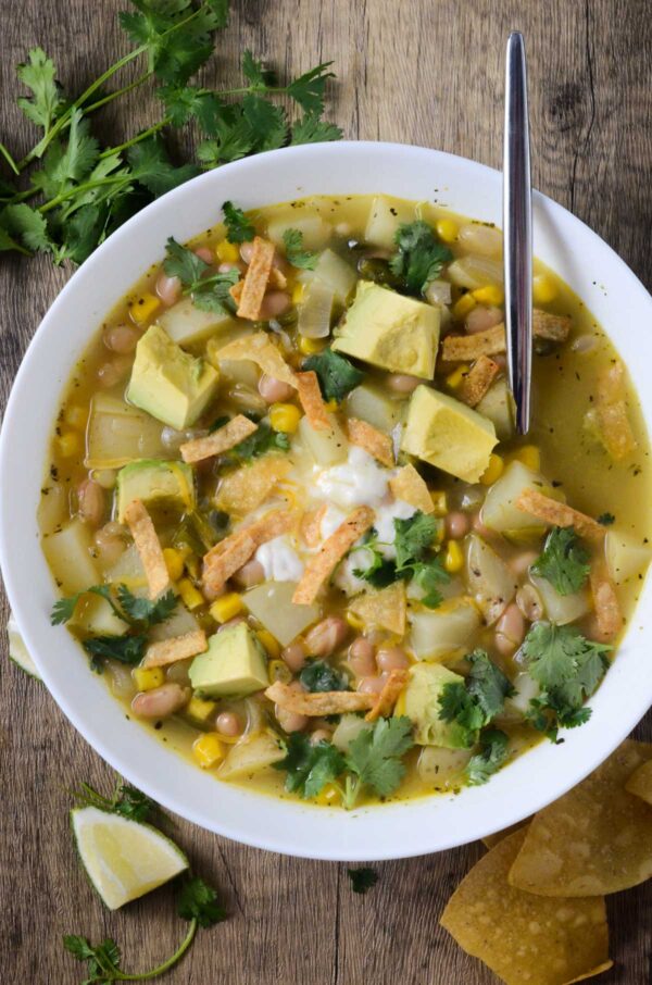 One Pot Vegan White Bean Chili - Naturallie Plant-Based