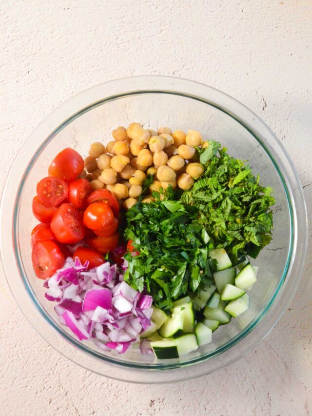 Lemony Chickpea Salad - Naturallie Plant-Based