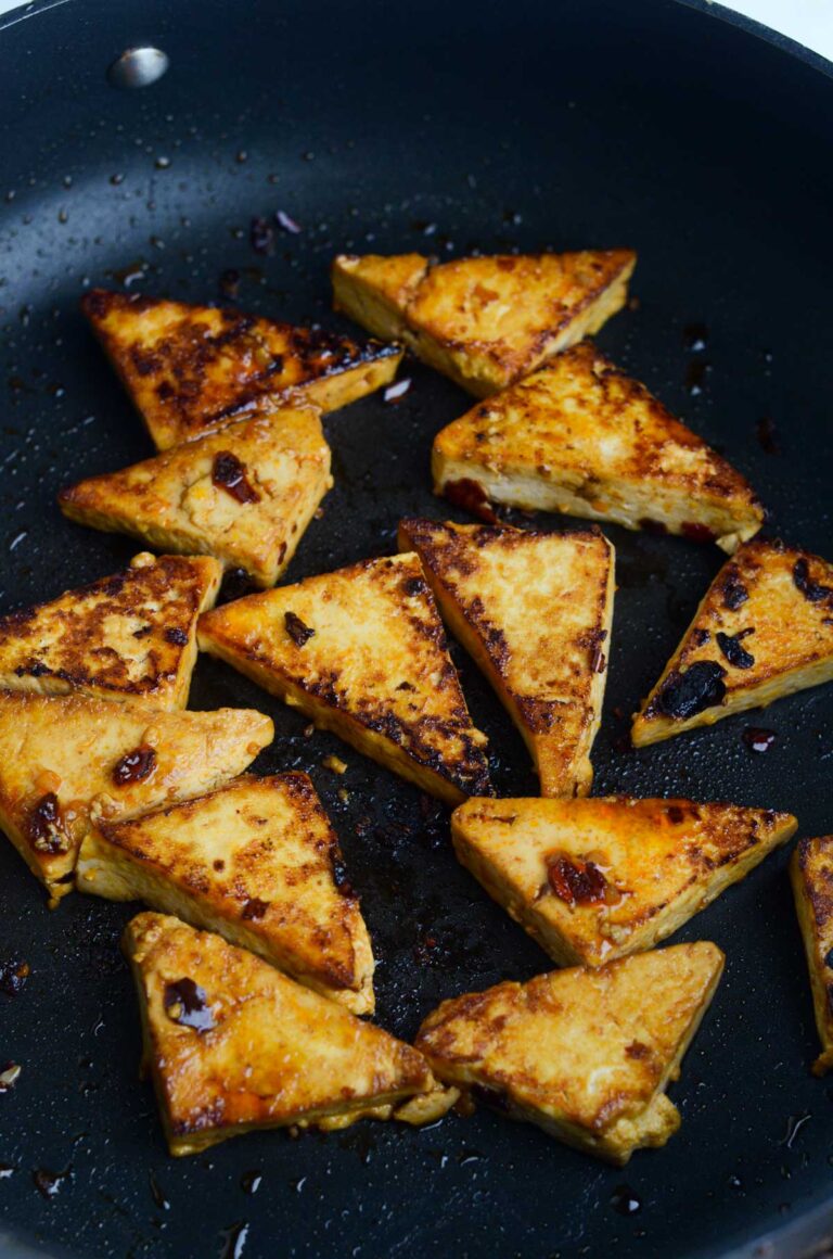 Chili Crisp Tofu Bowls - Naturallie Plant-Based