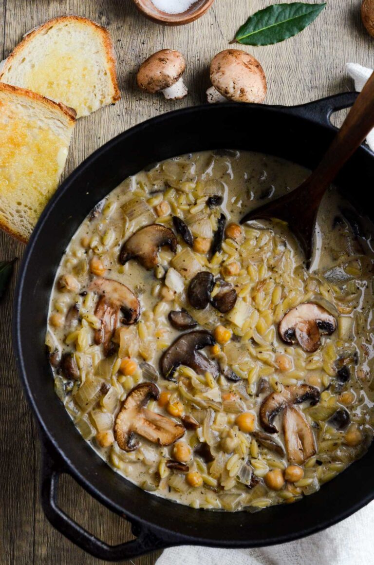 Creamy Garlic Mushroom Orzo Soup (Vegan)