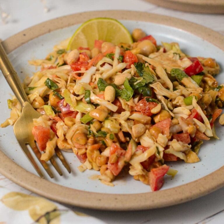 Crunchy Thai Peanut Salad