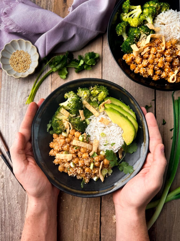 Sesame Ginger Chickpea Bowl