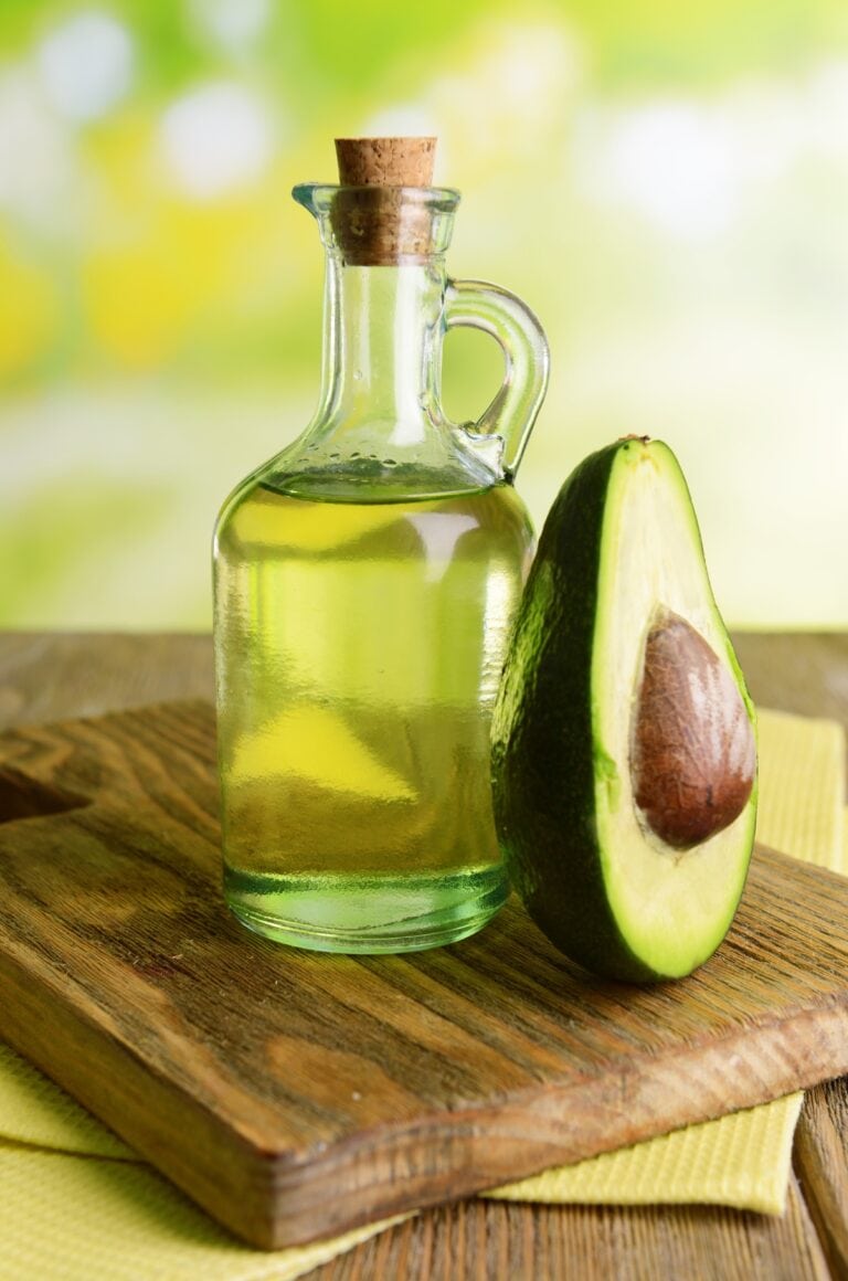 The Real Reason I Cook With Avocado Oil&mdash;Not Olive Oil