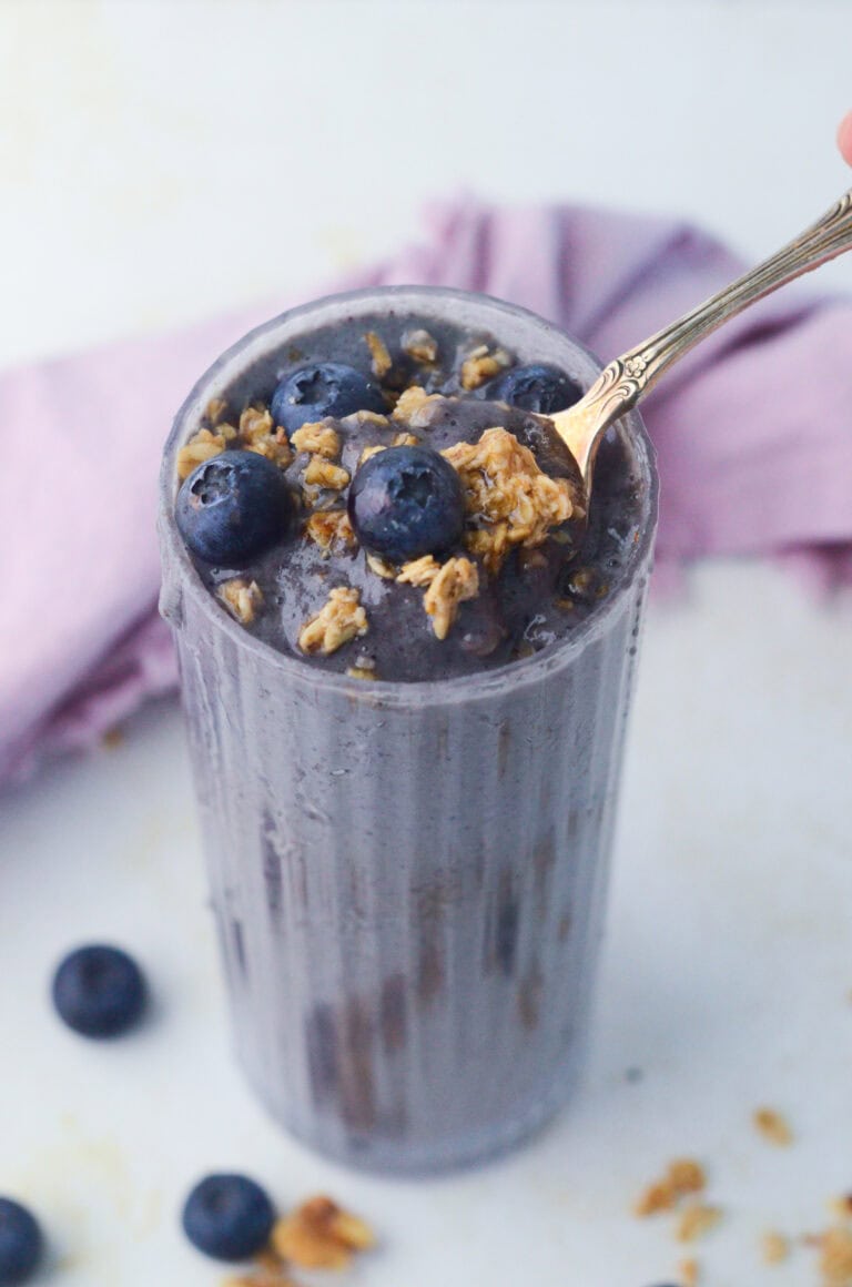 Brain-Boosting Blueberry Smoothie