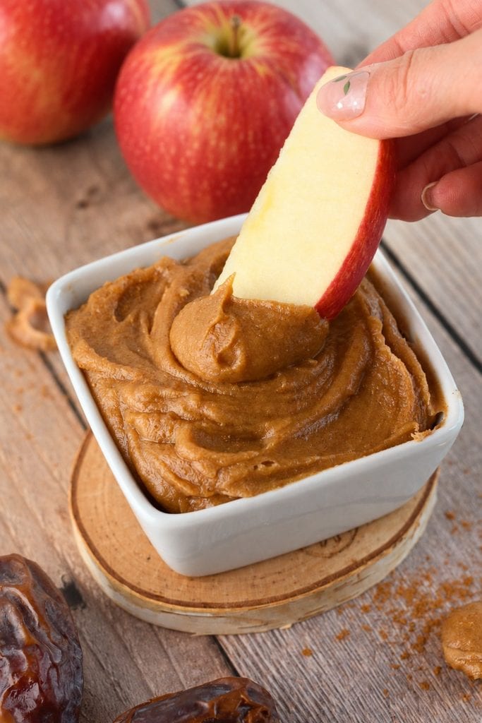 Healthy Date Caramel Dip